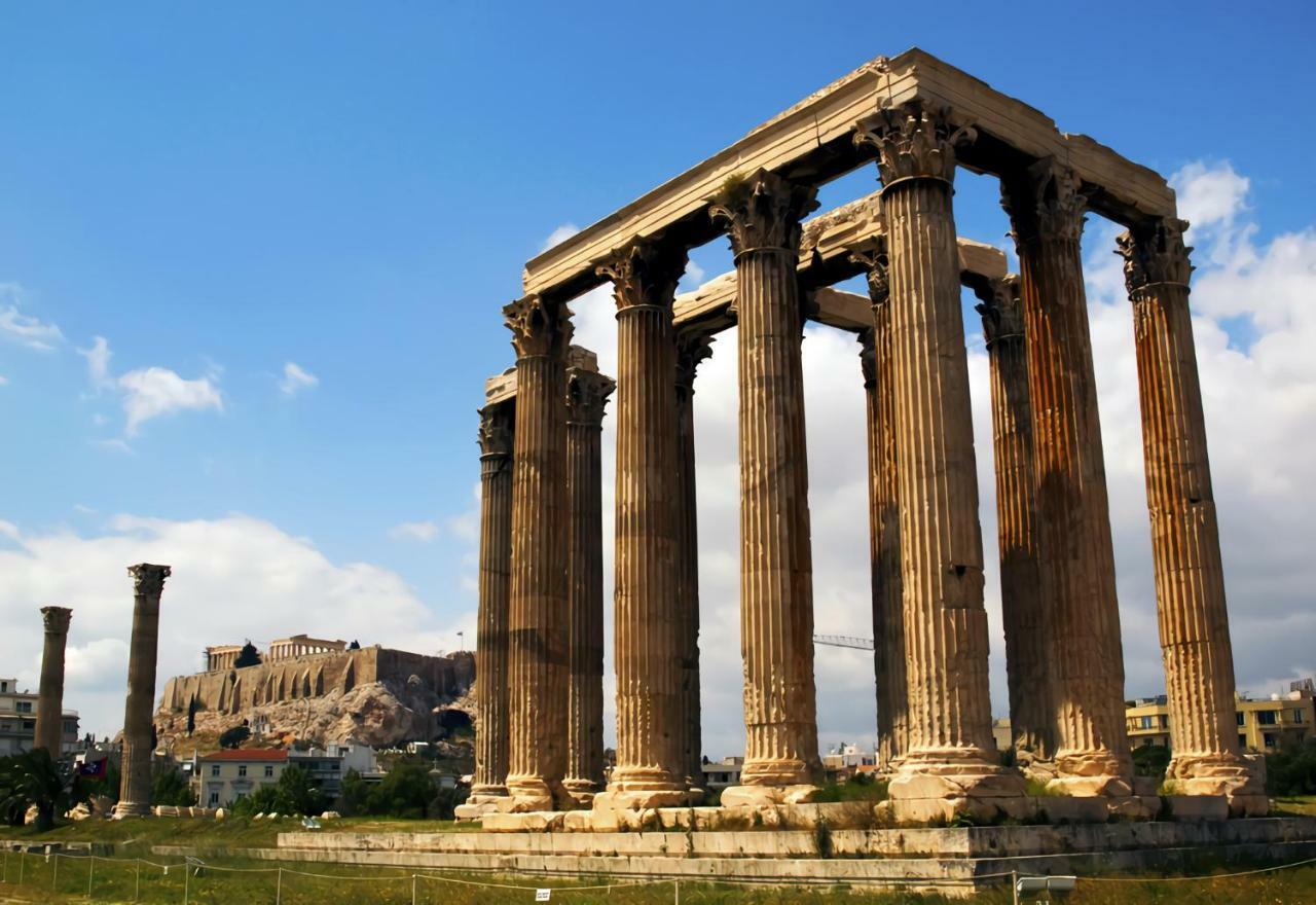 By The Acropolis, In The Heart Of Plaka! Atenas Exterior foto